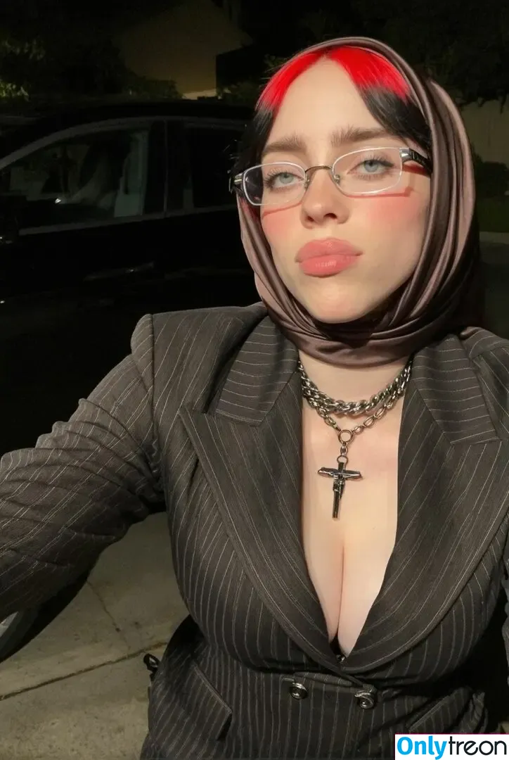 Billie Eilish nude photo #4102 (Fake / billeeilish / billieeilish)