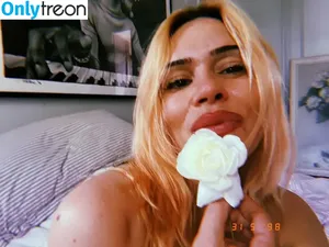Billie Piper / billiepiper nude photo #0461