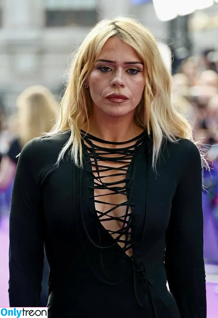 Billie Piper nude photo #0472 (billiepiper)