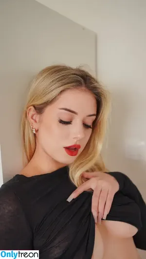 Bilochka ASMR / belochka_real nude photo #0481