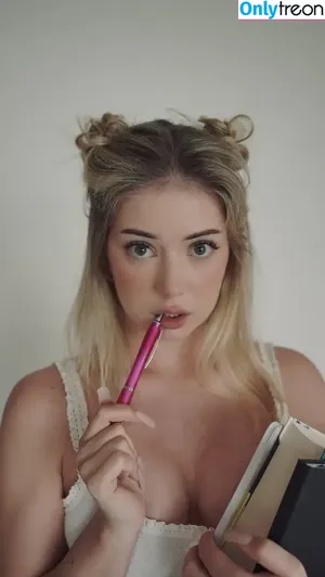 Bilochka ASMR / belochka_real nude photo #0509