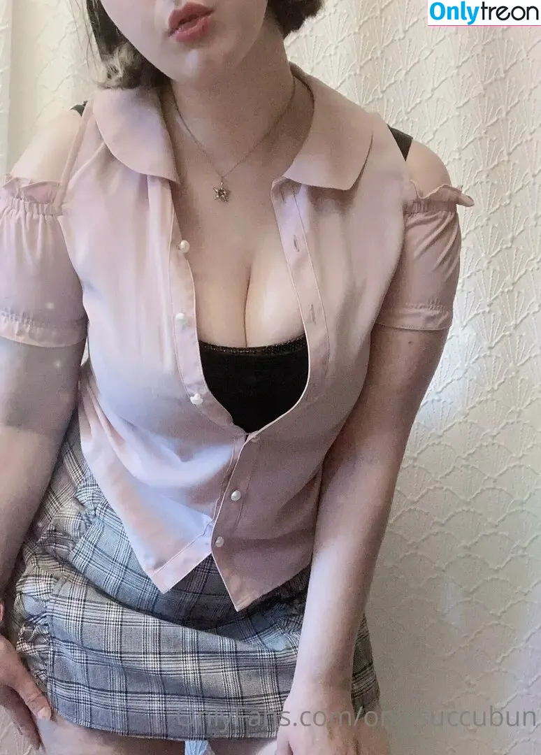 bimbothreads nude photo #0001 (thenotorioushtp)