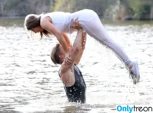 Bindi Sue Irwin / bindisueirwin nude photo #0012