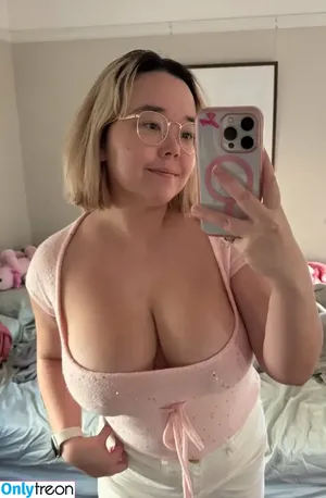 bingsuccino / 852579257 / mrs lagoon nude photo #0015
