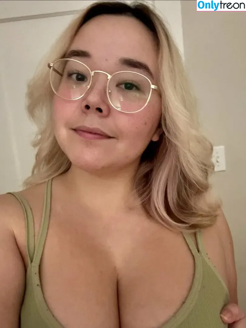 bingsuccino nude photo #0022 (852579257 / mrs lagoon)