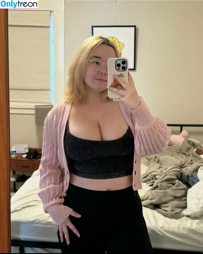 bingsuccino nude photo #0030 (852579257 / mrs lagoon)