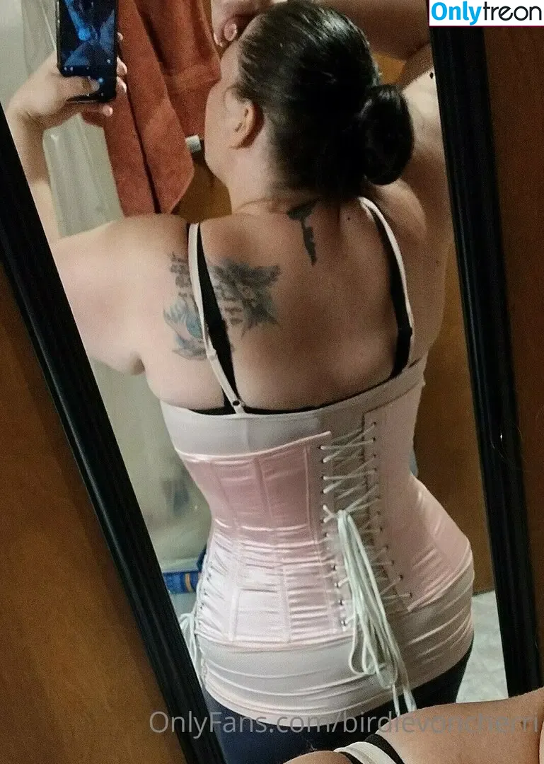 birdievoncherri nude photo #0025 (birdievoncherri)