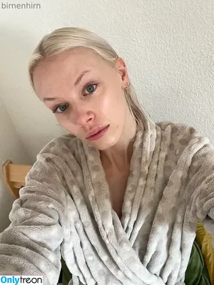 Birnenhirn nude photo #0009
