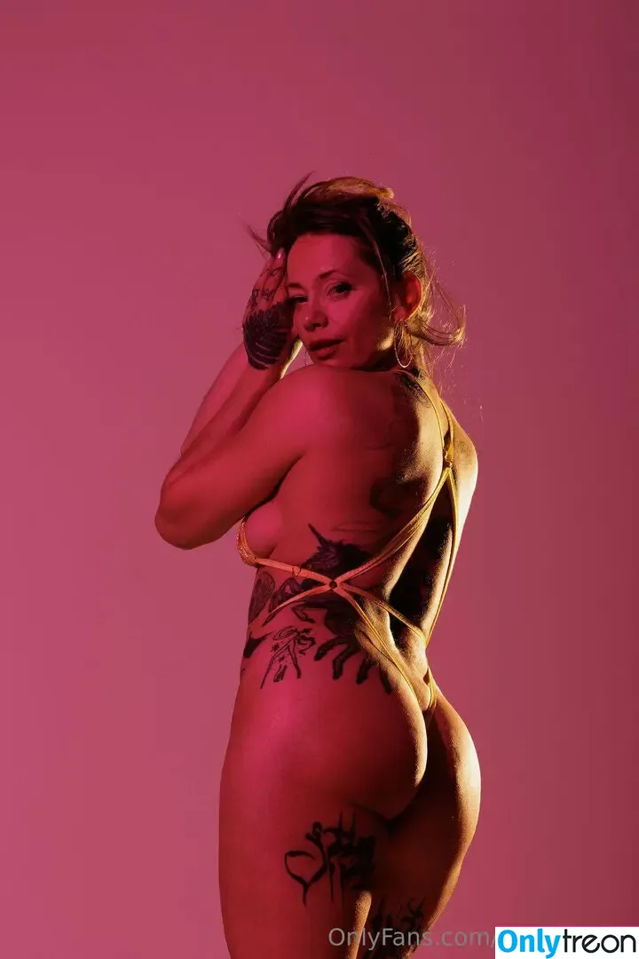 birtablanco nude photo #0037 (birtablanco)