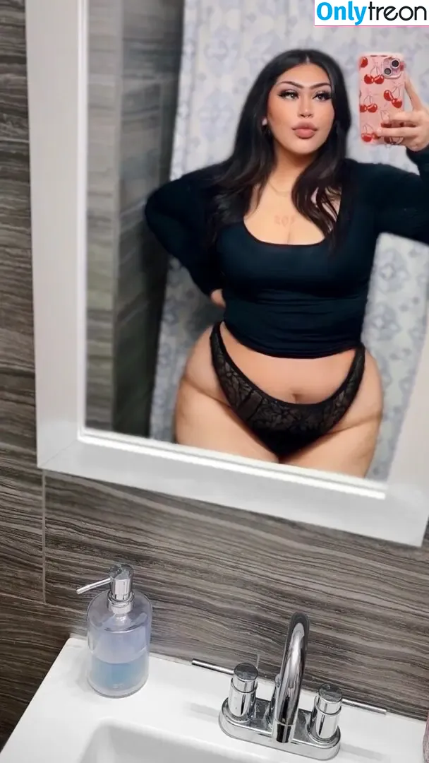 Bivncz nude photo #0008 (Bivncz)