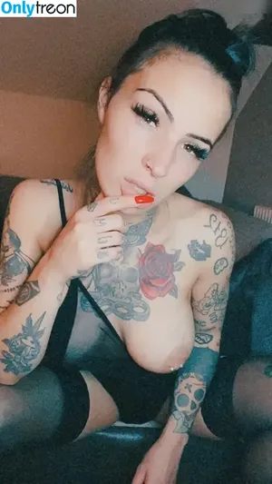  nude photo #0005