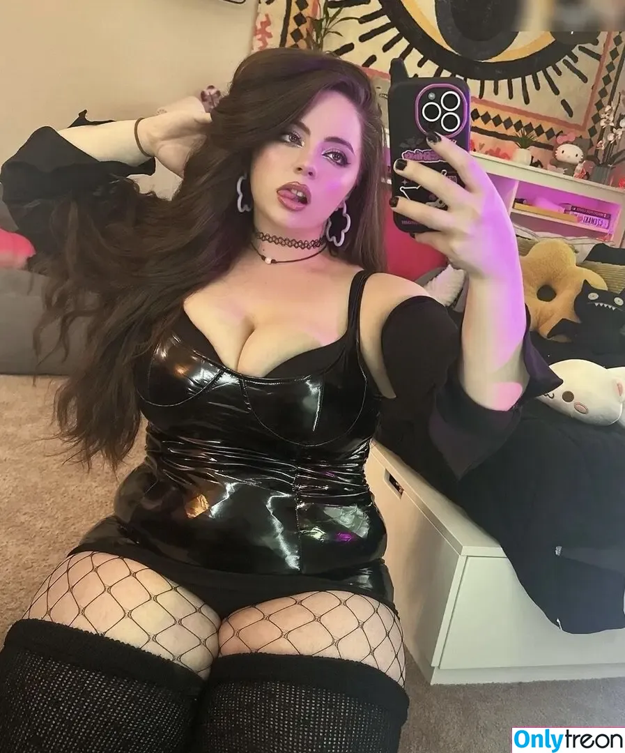 blaire.babie666 nude photo #0002 (blairebabie666)