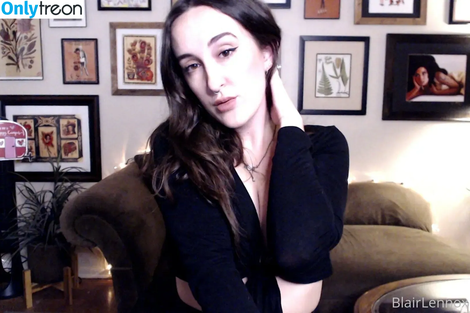 blairlennoxx nude photo #0001 (blairlennoxx)