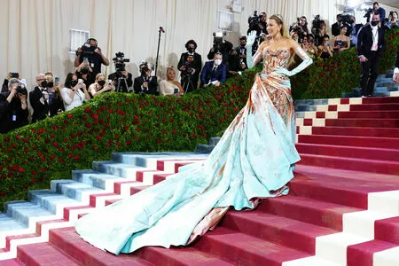 Blake Lively / blakelively nude photo #0171