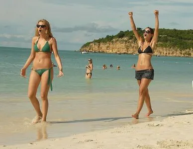 Blake Lively / blakelively nude photo #0190