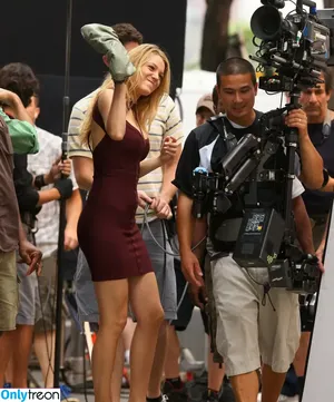 Blake Lively / blakelively nude photo #0518