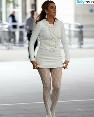 Blake Lively / blakelively nude photo #1328