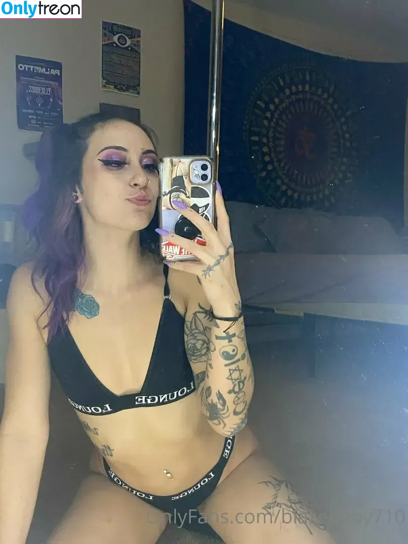 blazebaby710 nude photo #0029 (baby._.blazee)