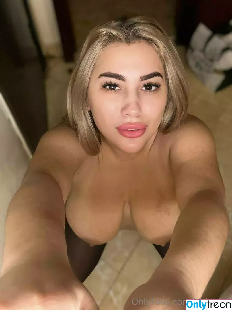 blckmini nude photo #0070 (blaack.mini)