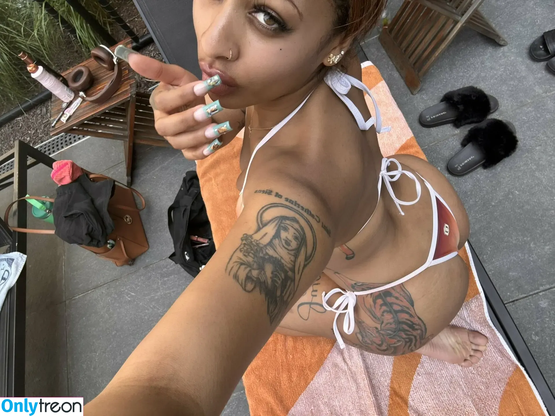 blexicanasfff nude photo #0022 (niqqasluvmyswag)