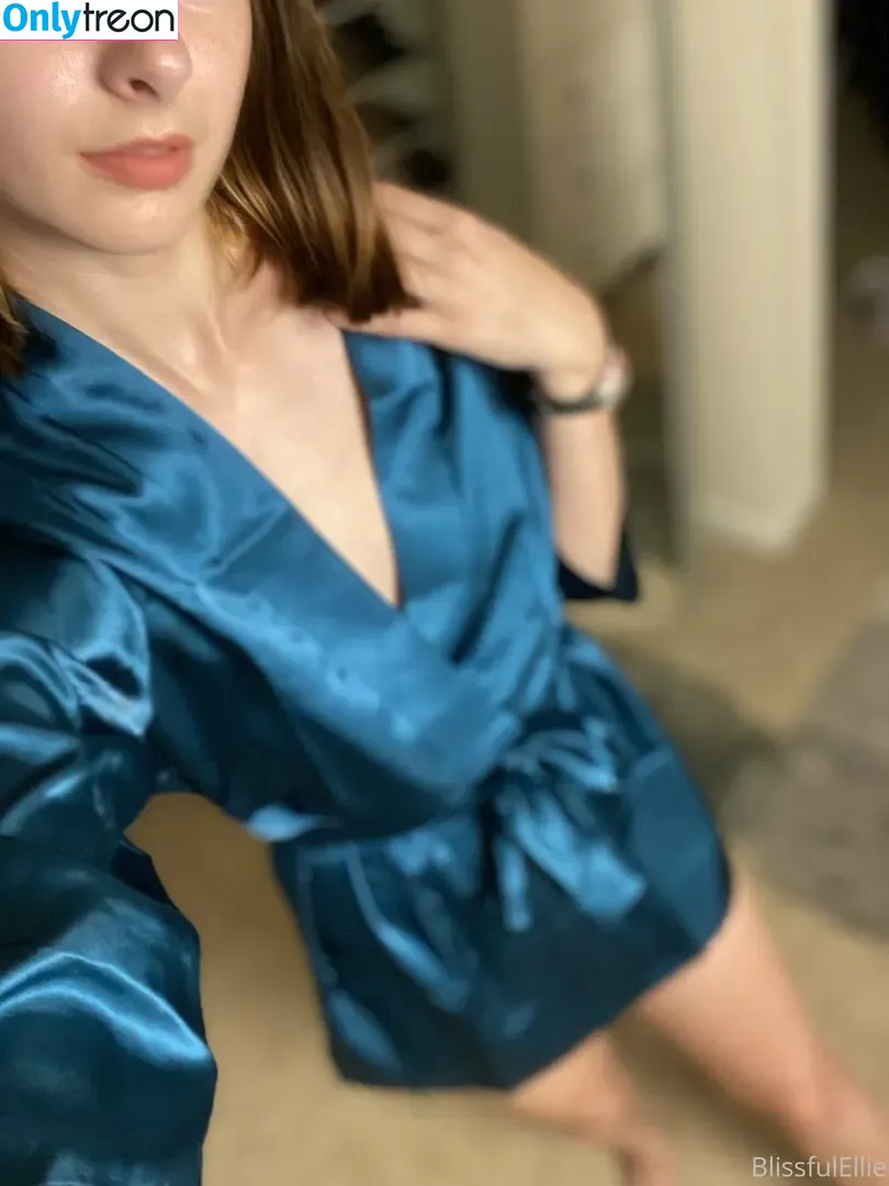 blissfulellie nude photo #0315 (blissfulellie)