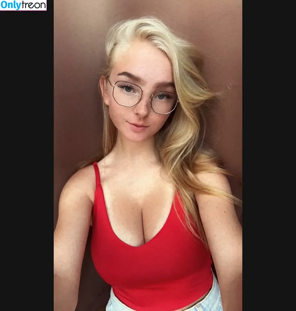 blonde_vivi nude photo #0115 (blonde_vivi)