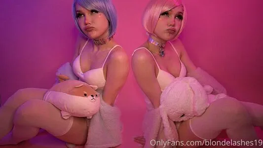 Blondelashes19 / oralstrawberry nude photo #0106
