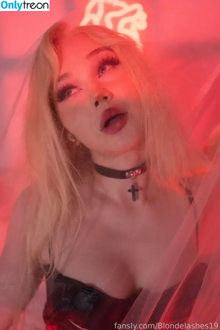 Blondelashes19 nude photo #0361 (oralstrawberry)