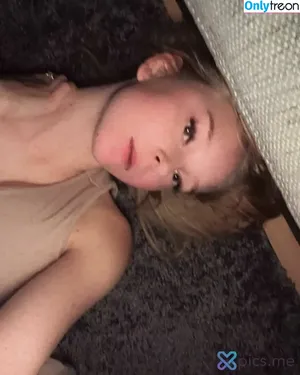  nude photo #0008