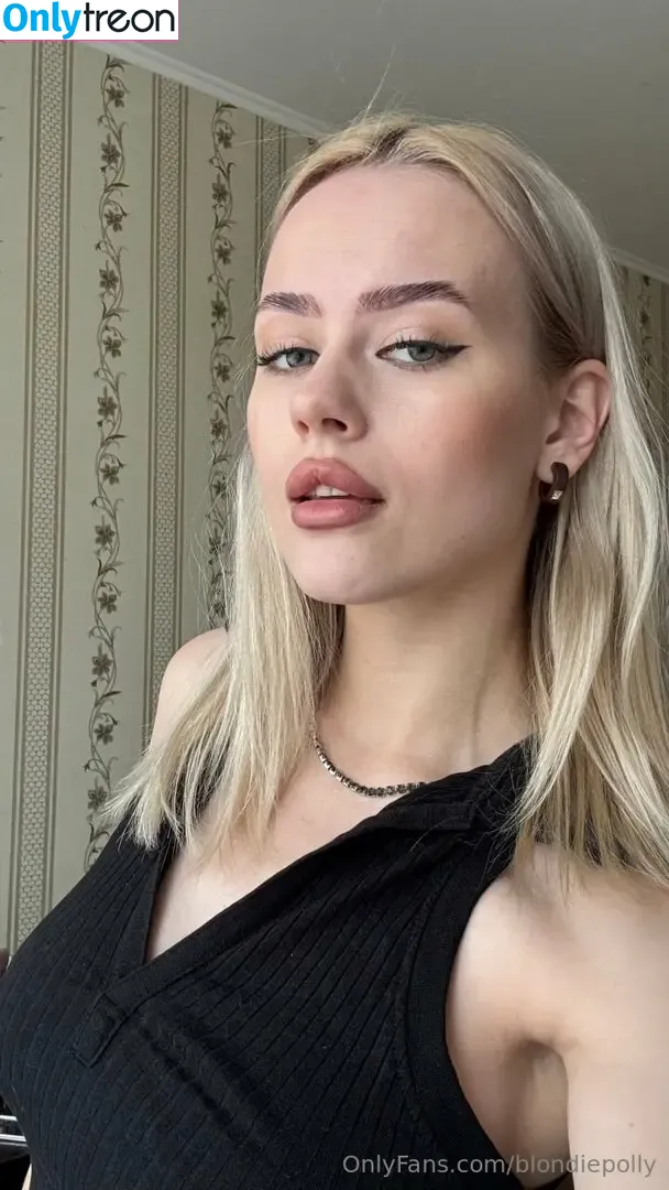 blondiepolly nude photo #0080 (blondiepolly)