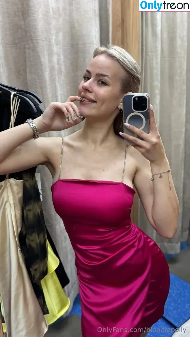 blondiepolly nude photo #0092 (blondiepolly)