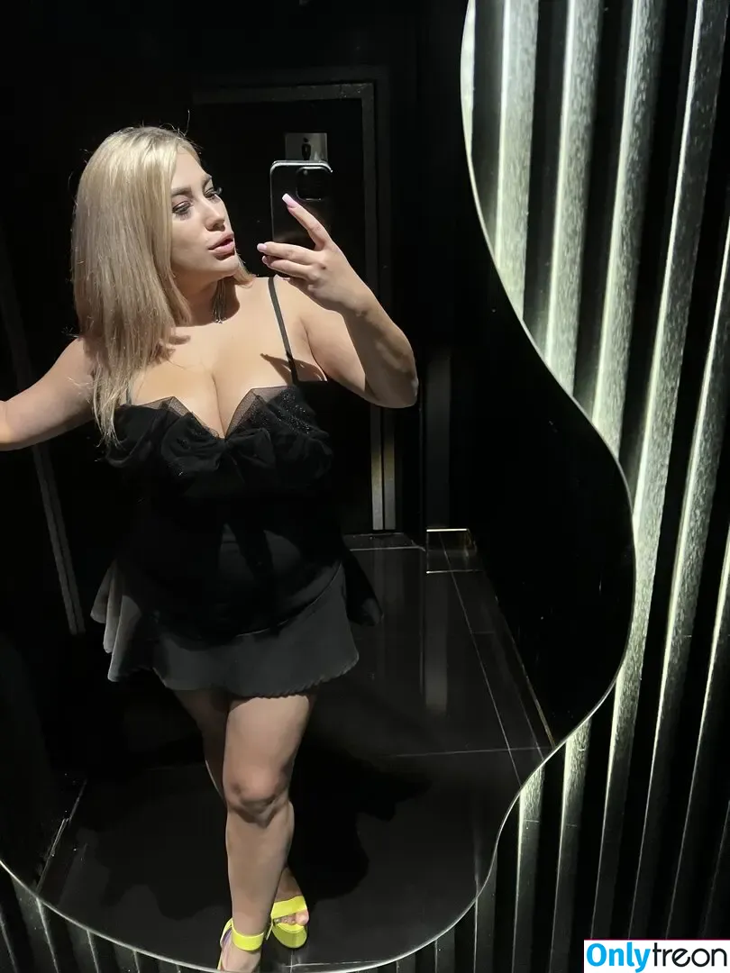 blondiiie_rose nude photo #0346 (blonderoseband)