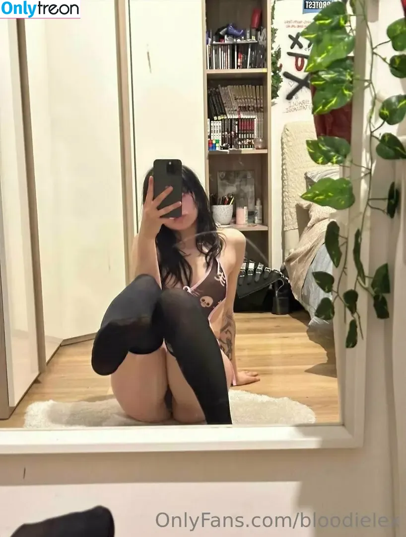 bloodielex nude photo #0004 (lxxblood)