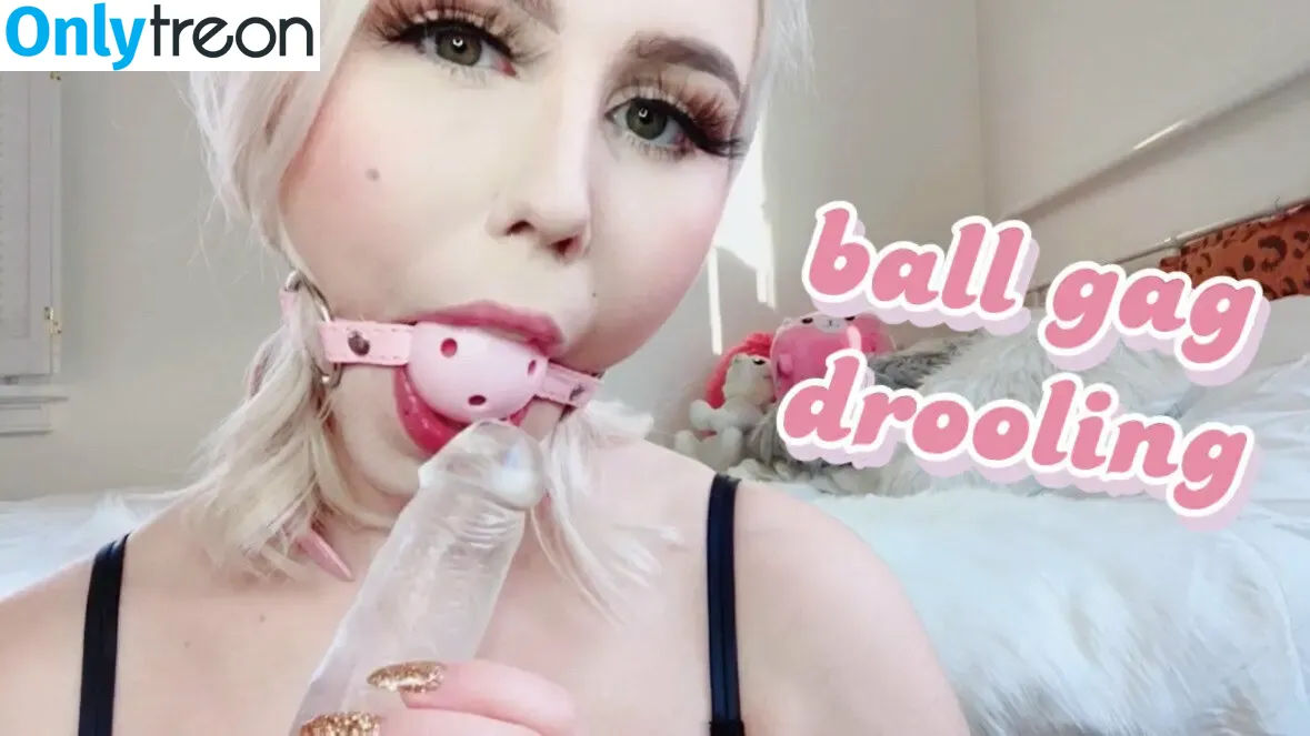 blossombratt nude photo #0046 (theblossombratt)