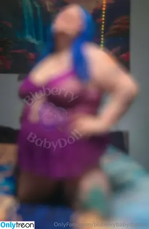 bluberrybabydolltoo / bluberrytaco nude photo #0007