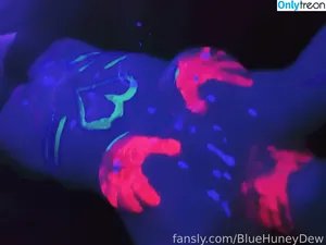 BlueHuneyDew / bluehunnitss_ nude photo #0007