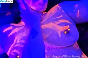 BlueHuneyDew / bluehunnitss_ nude photo #0102