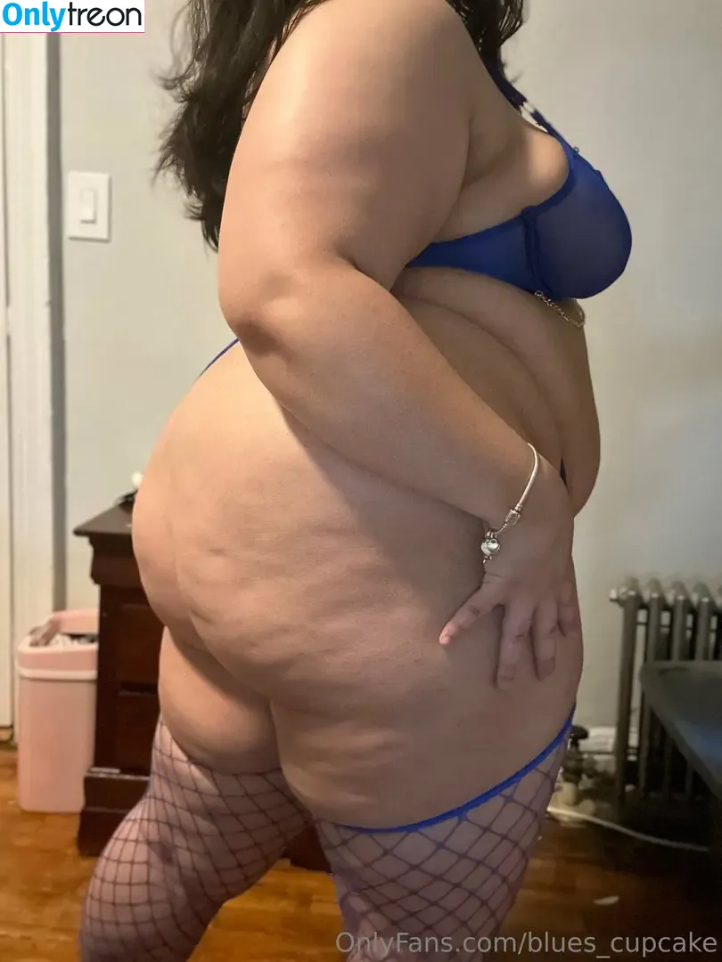 blues_cupcake nude photo #0138 (Bluehurricanenyc / Bubblebuttblue)