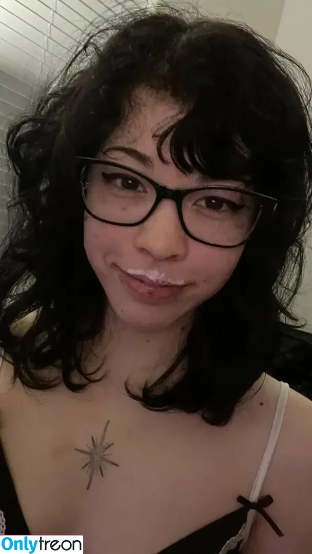 blushymallow nude photo #0252 (blushy.mallow / pastelblushy)