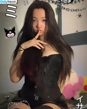  nude photo #0004