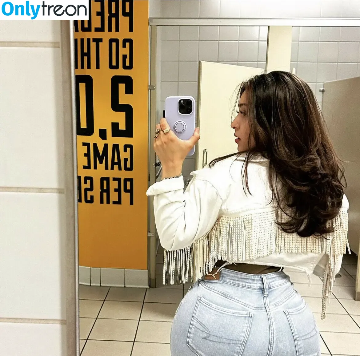 bombassdeisy nude photo #0001 (bombassdeisy)