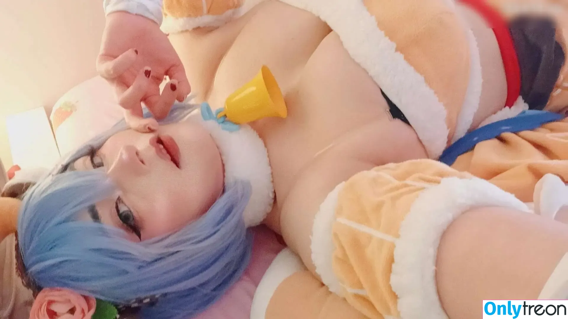 BomBom Cosplay nude photo #0004 (BomBomCosplay / bom.bom.cosplay)