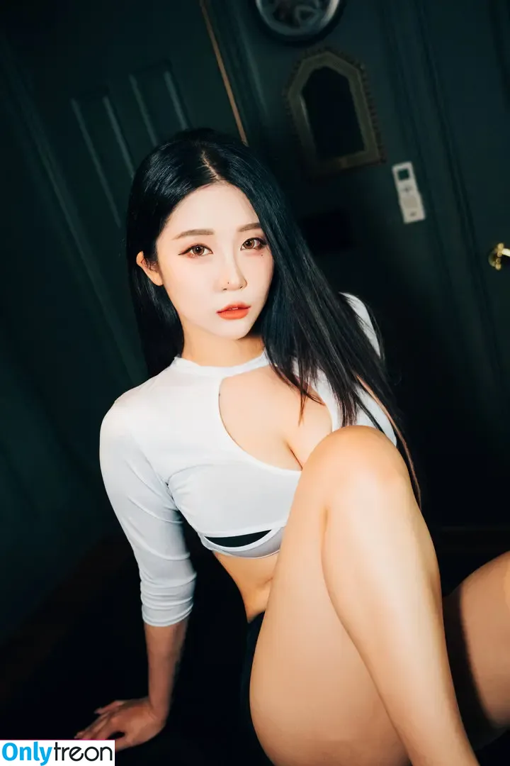 girlcrushfancam nude photo #0102 (Bomi / Girl Crush KPop / bomistry / bomistry2022)