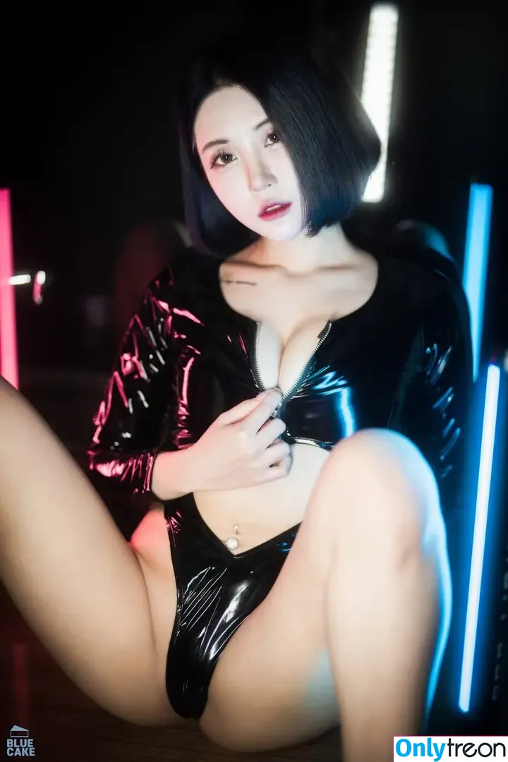 girlcrushfancam nude photo #0416 (Bomi / Girl Crush KPop / bomistry / bomistry2022)