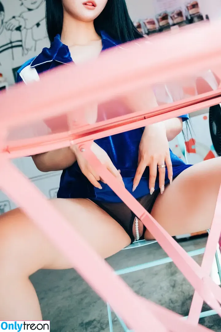 girlcrushfancam nude photo #0925 (Bomi / Girl Crush KPop / bomistry / bomistry2022)