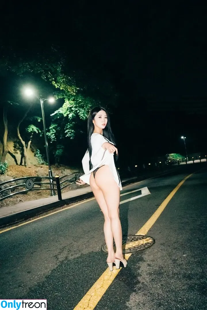 girlcrushfancam nude photo #1064 (Bomi / Girl Crush KPop / bomistry / bomistry2022)
