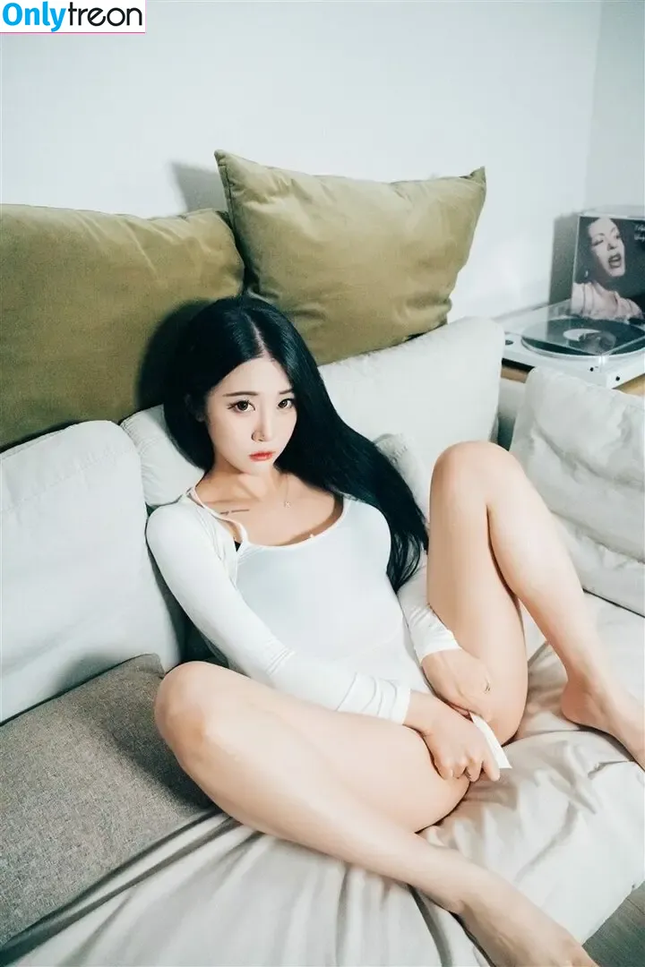 girlcrushfancam nude photo #1101 (Bomi / Girl Crush KPop / bomistry / bomistry2022)