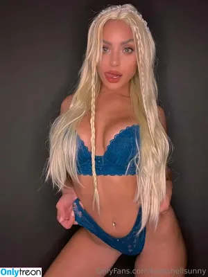  nude photo #0008