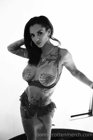 Bonnie Rotten / bonnierottenx / officialbonnierotten nude photo #0013