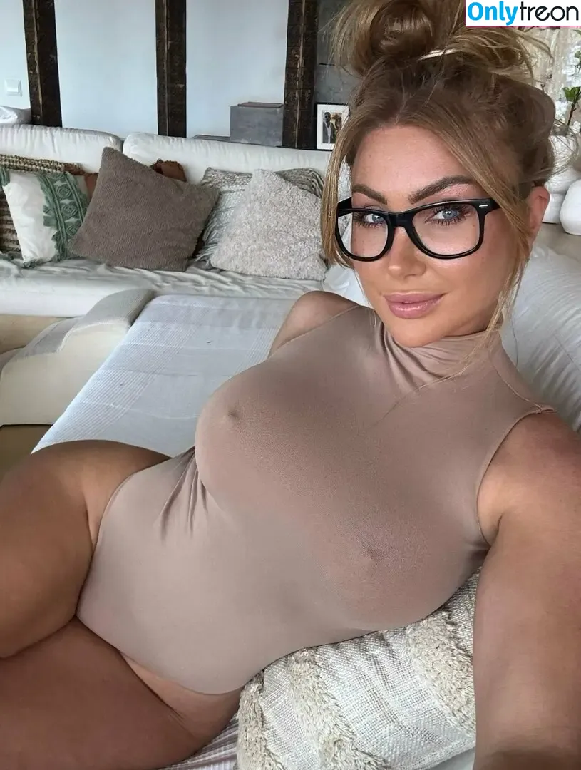 bonnielocket nude photo #0098 (bonnielocketxox)